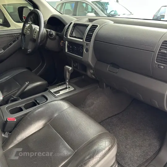 Frontier LE ATTACK CD 4x4 2.5 TB Die.Aut