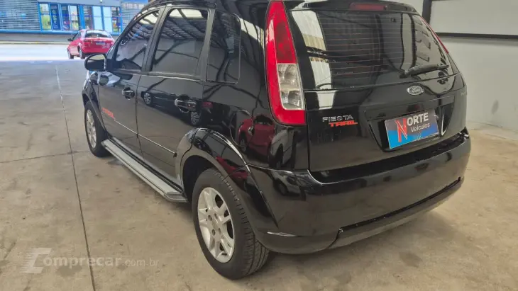 FIESTA 1.0 MPI Trail Hatch 8V