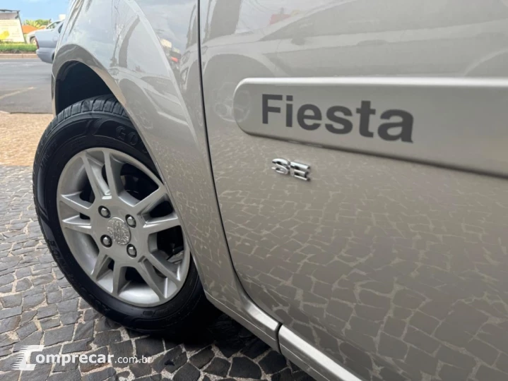 FIESTA 1.6 ROCAM SE PLUS 8V FLEX 4P MANUAL