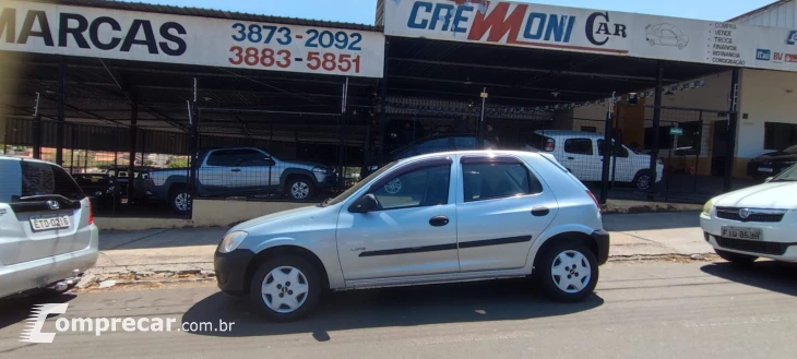 CELTA 1.0 MPFI Life 8V