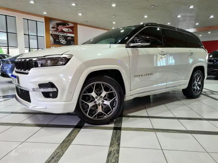 COMMANDER OVERLAND T270 1.3 TB FLEX AUT