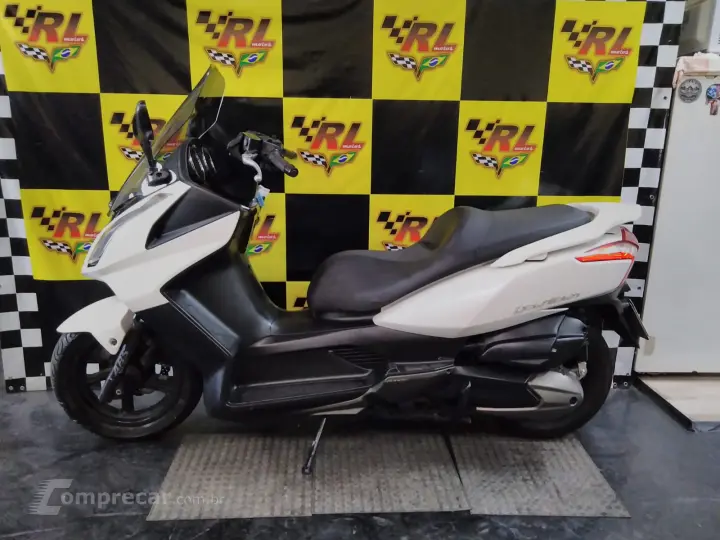 JTZ/DOWNTOWN PEOPLE GT 300I