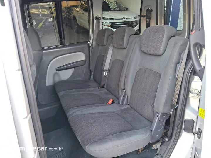 Doblo 1.8 16V 4P FLEX ESSENCE 7 LUGARES