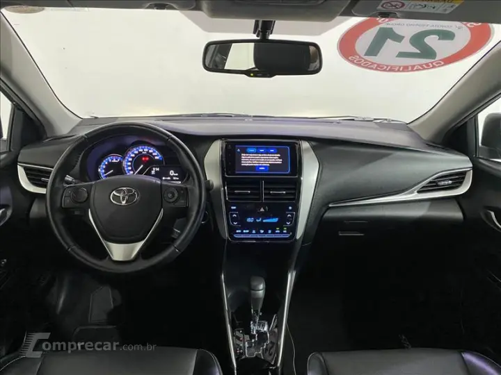 YARIS 1.5 16V Sedan XS Connect