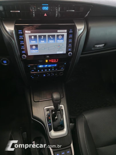 HILUX SW4 2.8 D-4d Turbo SRX 7L 4X4