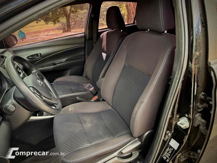 YARIS 1.3 16V FLEX XL LIVE MULTIDRIVE