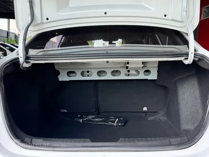 ONIX 1.0 Turbo Plus LTZ