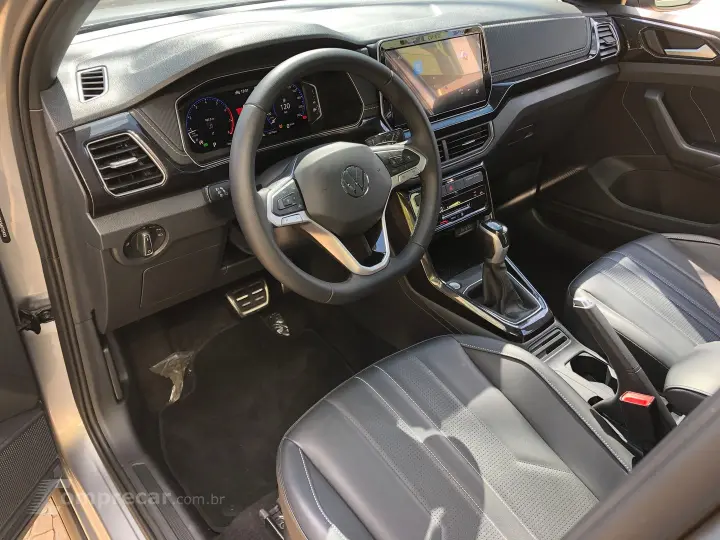 T-Cross 1.4 250 Tsi Total Flex Highline Automático