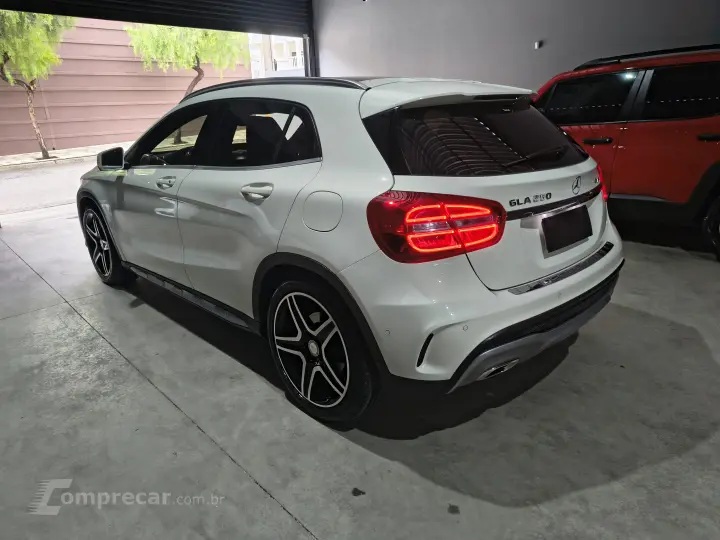 GLA 250 2.0 16V Turbo Sport 4matic