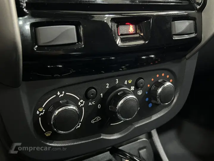 DUSTER DUSTER 1.6 16V FLEX EXPRESSION AUTOMÁTICO