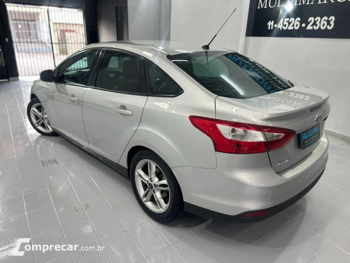 Focus Sedan 2.0 16V 4P S POWERSHIFT FLEX