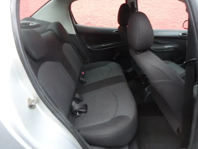 207 1.4 XR Passion 8V