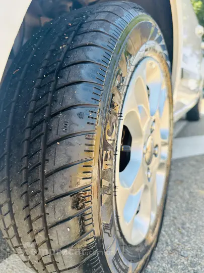 FIESTA 1.6 MPI Class Sedan 8V