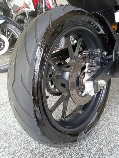 CB 300F Twister Flex