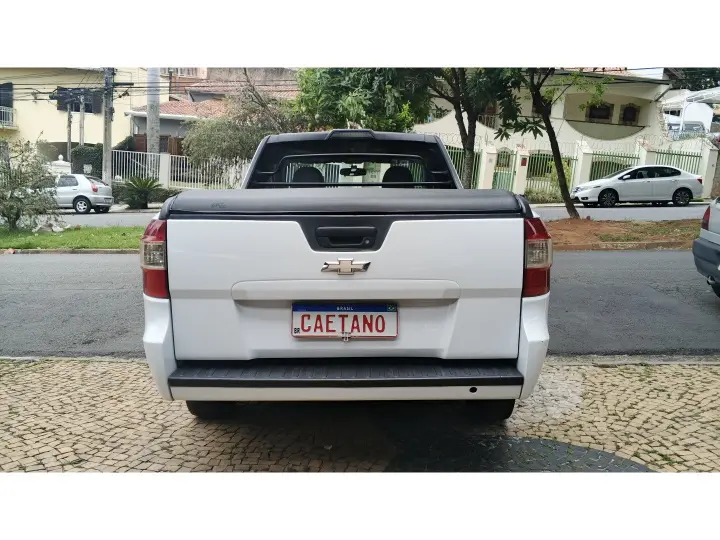 MONTANA 1.4 MPFI LS CS 8V FLEX 2P MANUAL