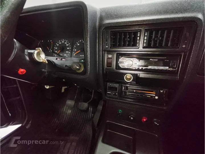 Caravan Comodoro 4.1/2.5