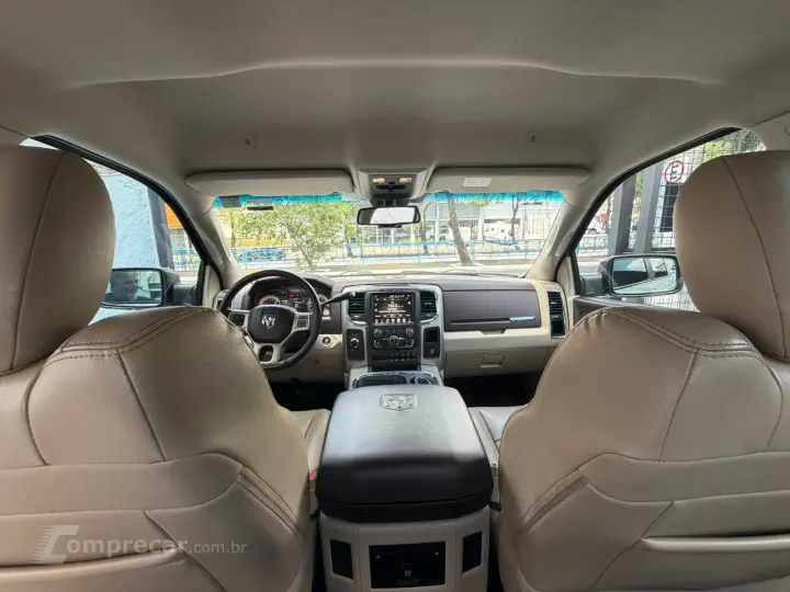 2500 6.7 I6 Turbo Laramie CD 4X4