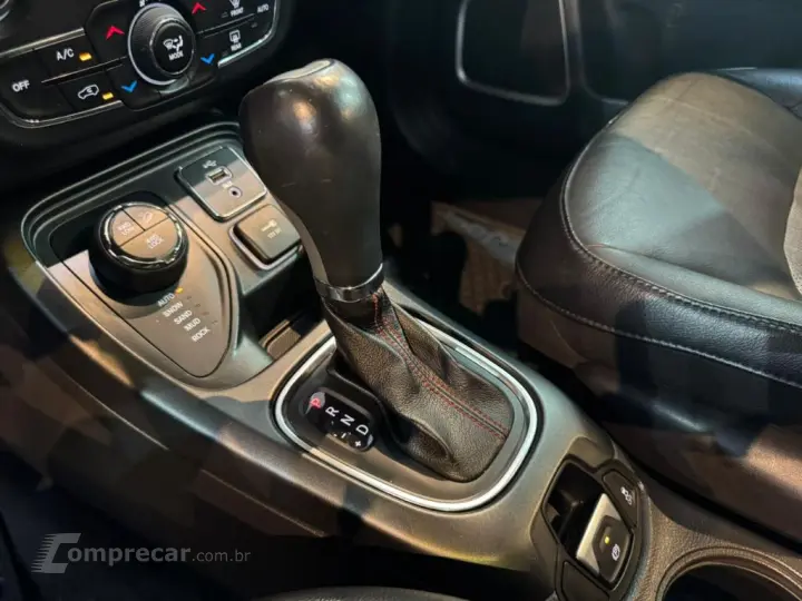 COMPASS TRAILHAWK 2.0 4x4 Dies. 16V Aut.