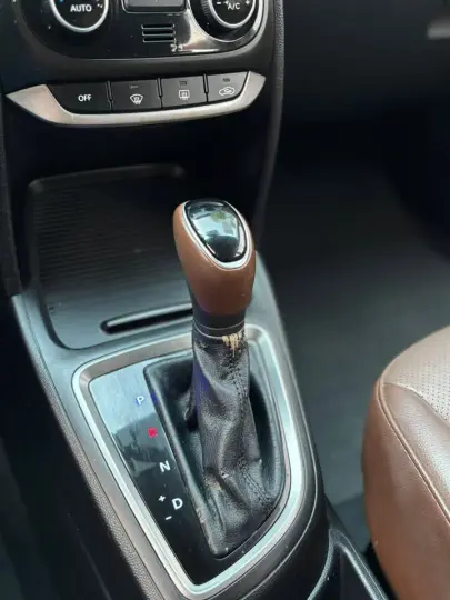 HB20 1.6 Premium 16V