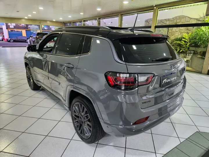 Compass 1.3 16V 4P FLEX S T270 TURBO AUTOMÁTICO