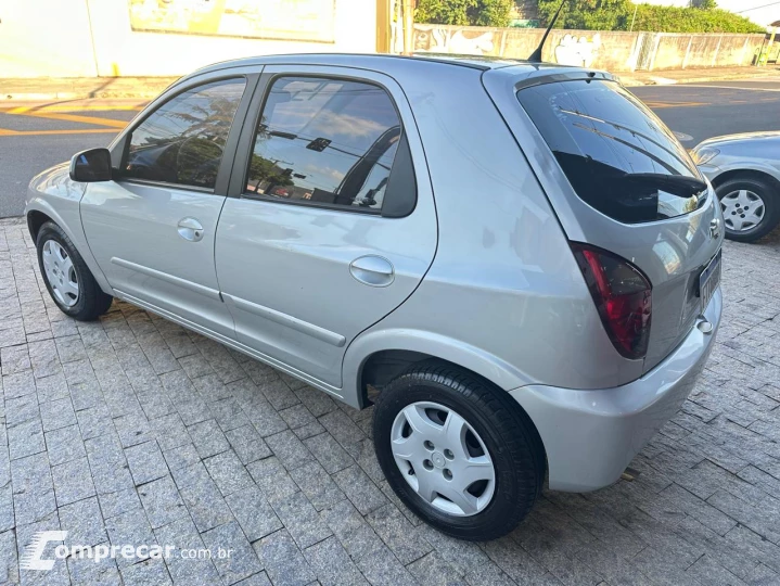 CELTA 1.0 MPFI LT 8V