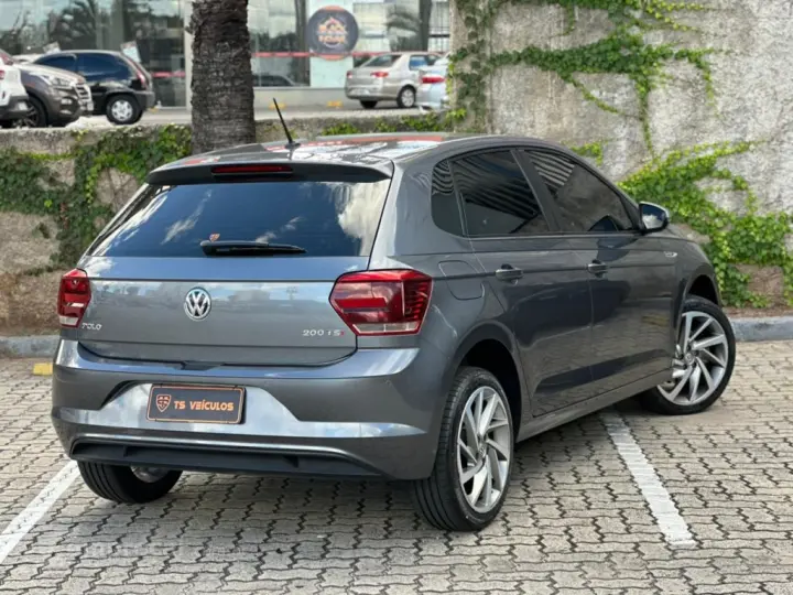 POLO 1.0 200 TSI COMFORTLINE AUTOMÁTICO