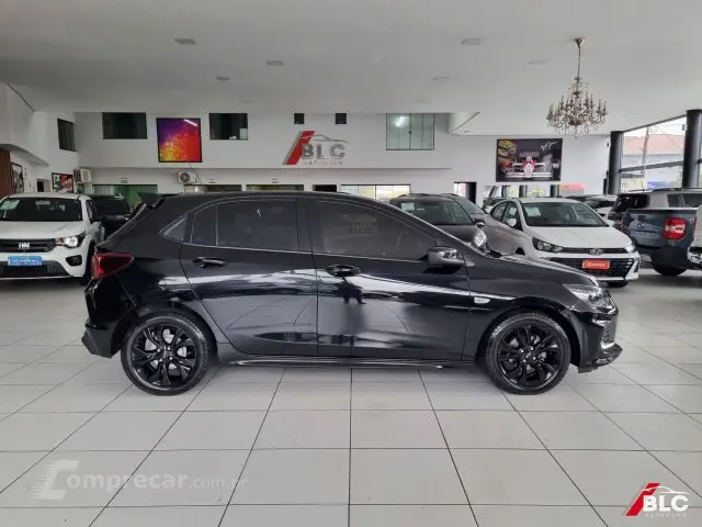 ONIX - 1.0 TURBO RS AUTOMÁTICO