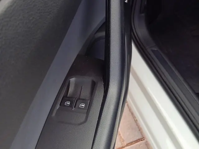 POLO - 1.0 MPI MANUAL