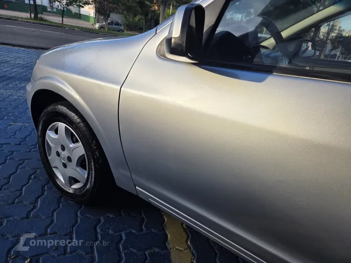 CELTA 1.0 MPFI LT 8V FLEX 4P MANUAL