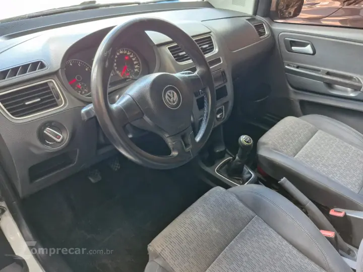 SPACEFOX 1.6 MI TREND 8V FLEX 4P MANUAL