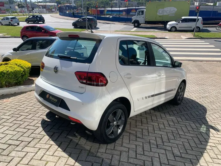 Fox RUN 1.6 Flex 8V 5p