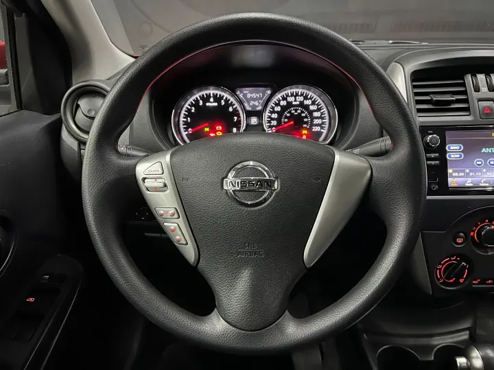 VERSA 1.6 16V FLEX V-DRIVE PLUS XTRONIC