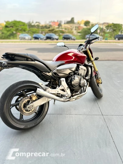 CB 600F HORNET