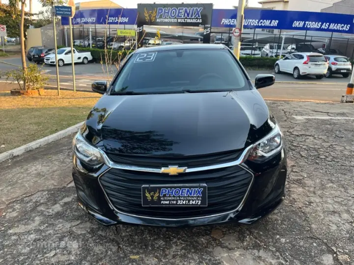 ONIX 1.0 Turbo Plus LT