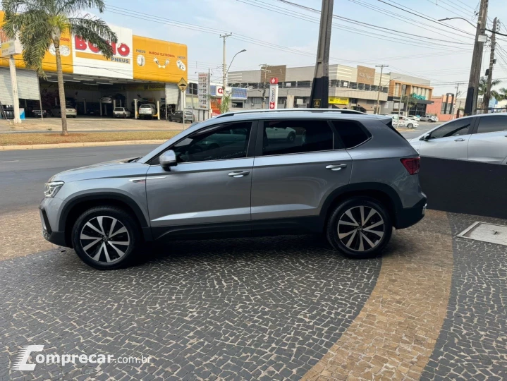 TAOS 1.4 250 TSI TOTAL FLEX HIGHLINE AUTOMÁTICO