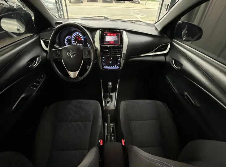 YARIS 1.5 16V XL Plus Connect