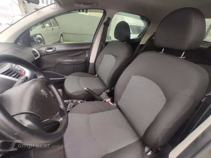 207 XR Sport 1.4 Flex 8V 5p