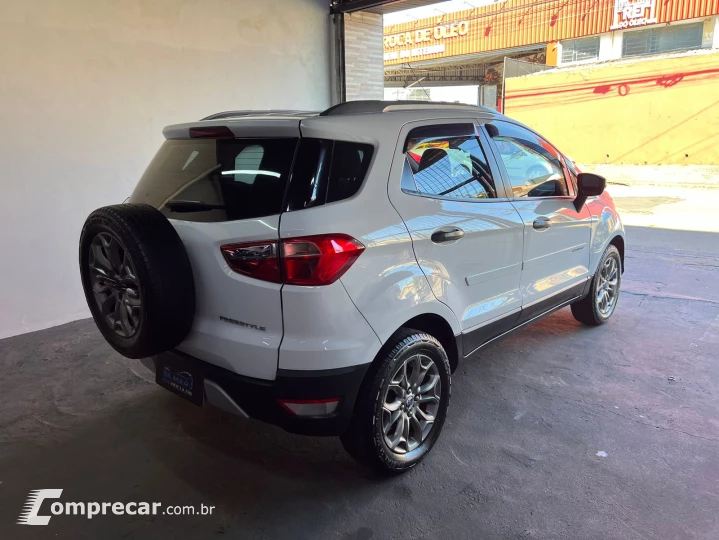 ECOSPORT 1.6 Freestyle 8V