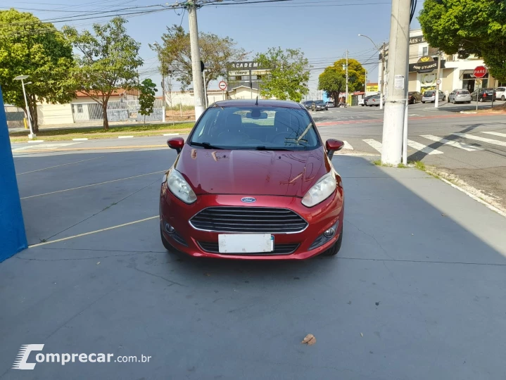 FIESTA 1.6 Titanium Hatch 16V