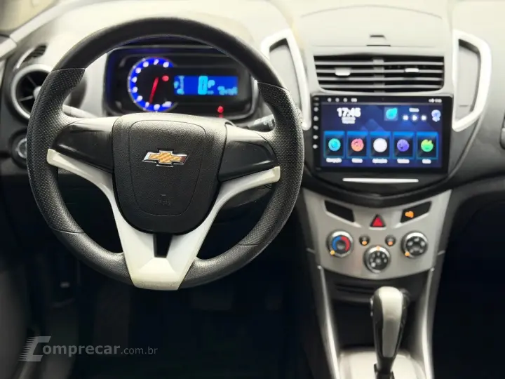 TRACKER LT 1.8 16V Flex 4x2 Aut.