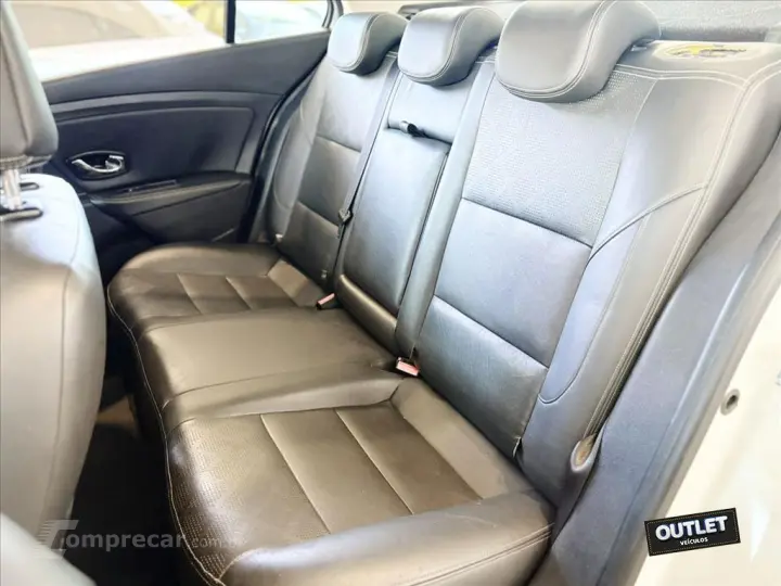 FLUENCE 2.0 DYNAMIQUE 16V FLEX 4P AUTOMÁTICO