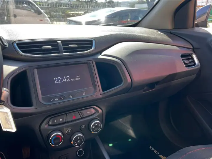 ONIX 1.4 MPFI LTZ 8V