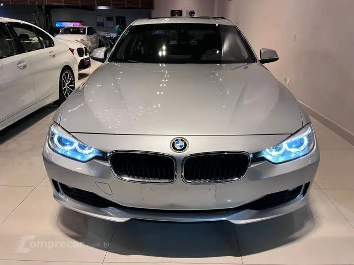 328I 2.0 Modern Sedan 16V