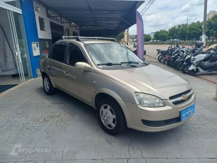 Classic Sedan 1.0 4P VHCE FLEX LS