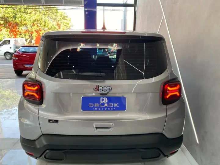 Renegade T270 1.3 TB 4x2 Flex Aut.