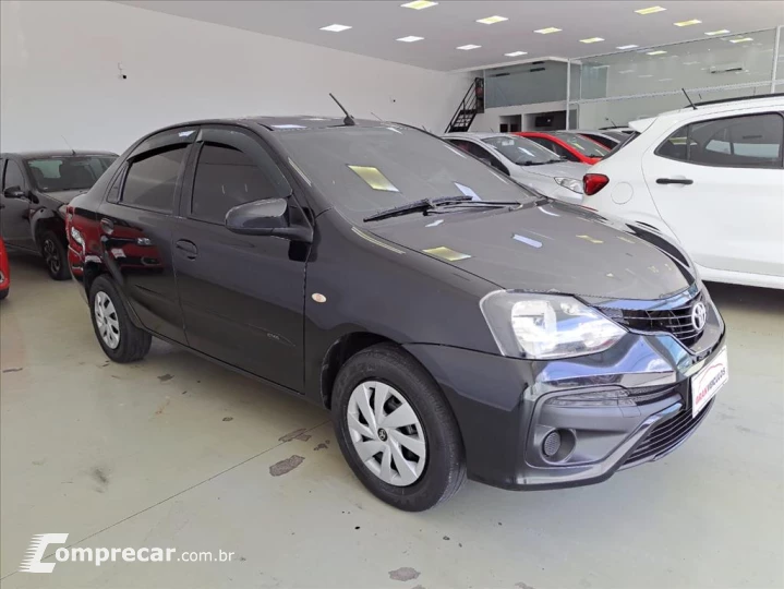 ETIOS 1.5 X PLUS SEDAN 16V FLEX 4P MANUAL