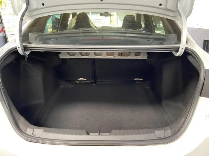 ONIX SEDAN PLUS LTZ 1.0 12V TB FLEX AUT.