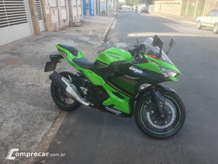 Ninja 400