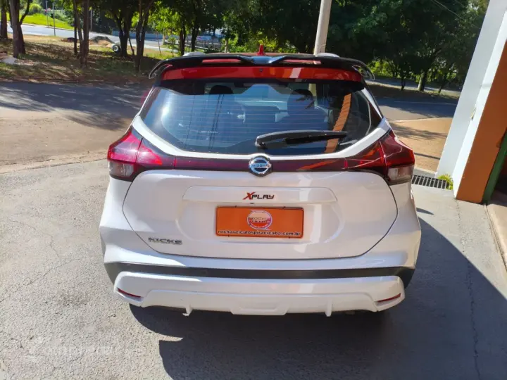Kicks 1.6 16V 4P FLEXSTART XPLAY XTRONIC AUTOMÁTICO CVT