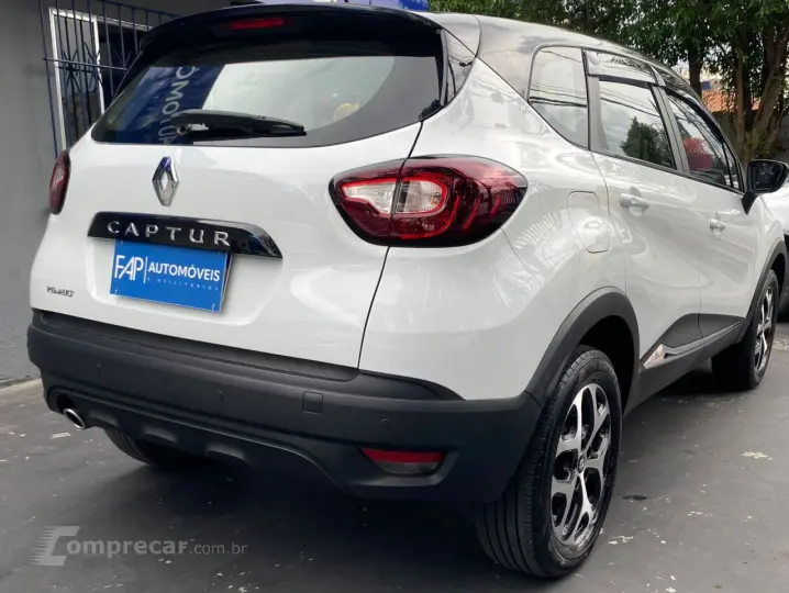 Captur 1.6 16V 4P FLEX SCE LIFE X-TRONIC CVT